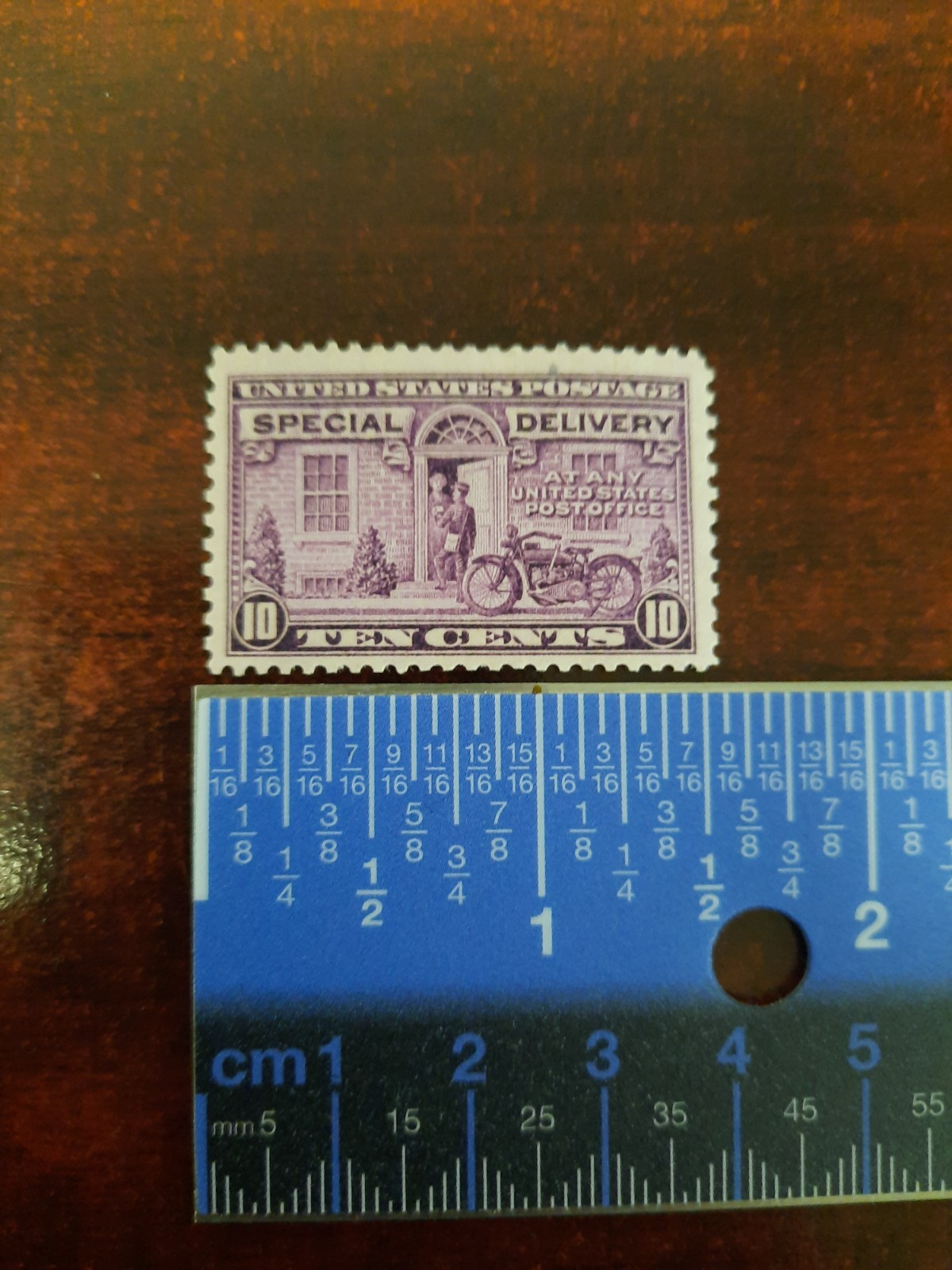 US SPECIAL DELIVERY “Messenger & Motorcycle” 10 CENTS 1927 Stamp, Unposted