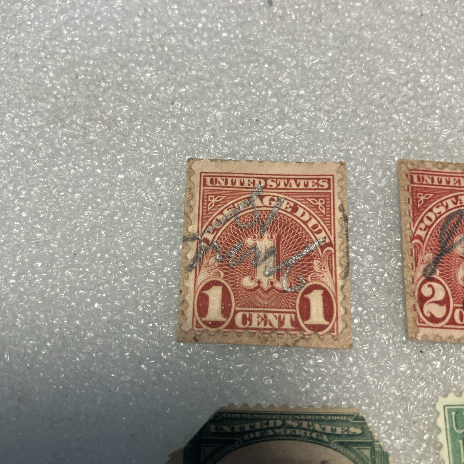 10 USED/Cancelled Commemorative 1c-20c USA Stamps; 1900-1965 mixed Lot. $1 Ships