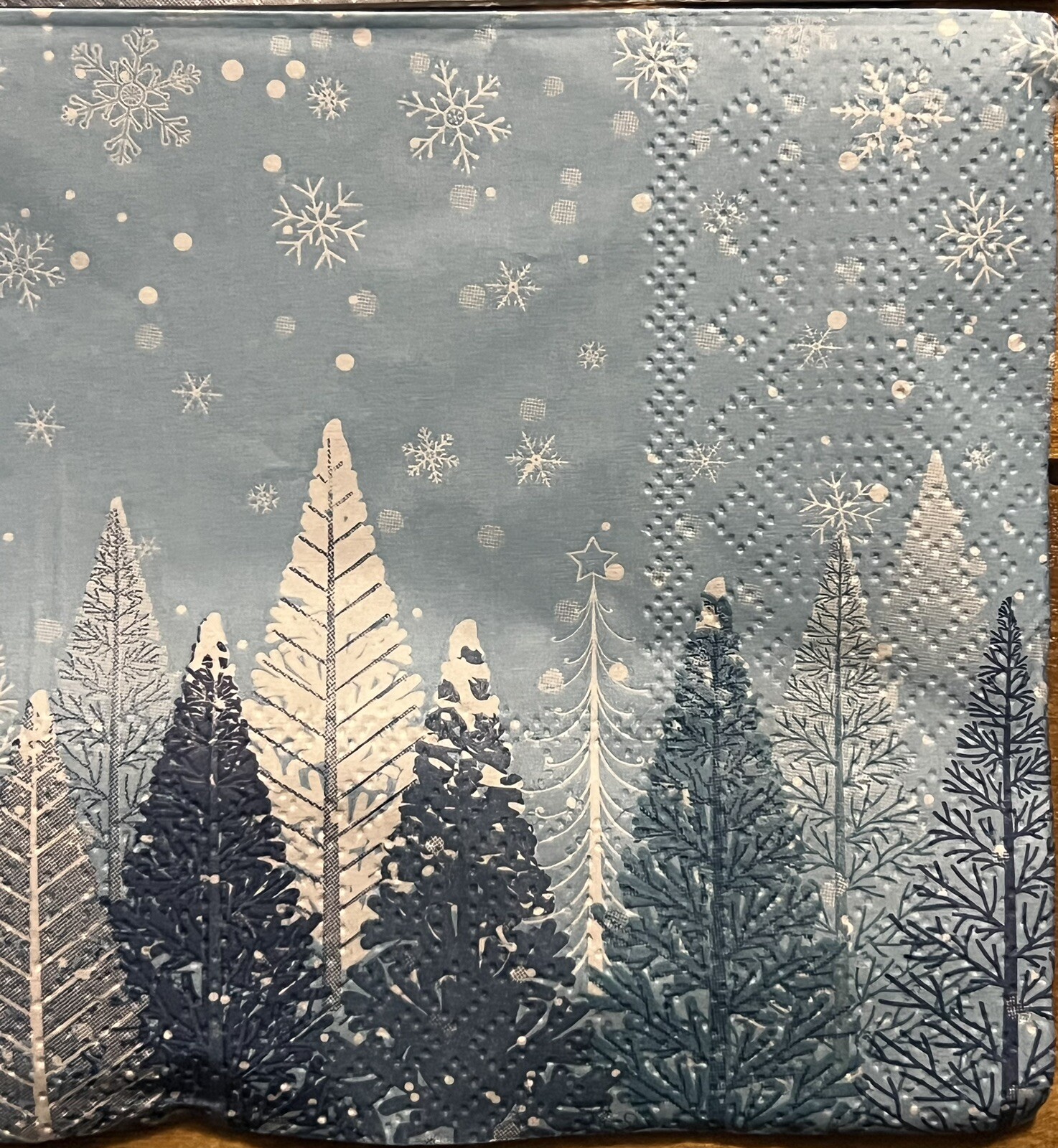 FOUR Paper BEVERAGE/COCKTAIL Decoupage Art Craft Napkins -snowman Christmas Deer