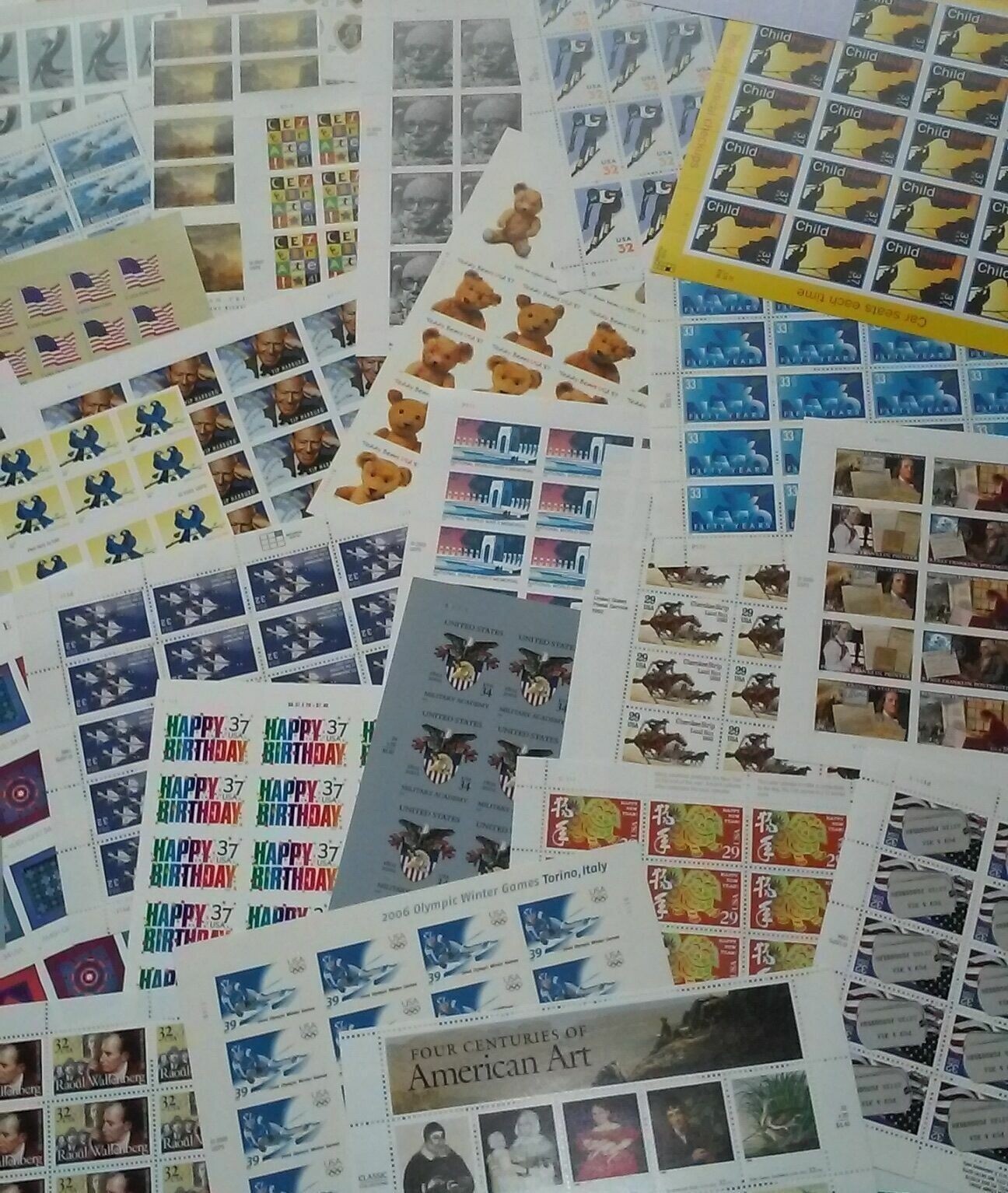 Combo 160 Assorted Mixed Designs 29¢, 32¢, 33¢, 34¢, 37¢, 39¢, 41¢, 42¢ US Stamp