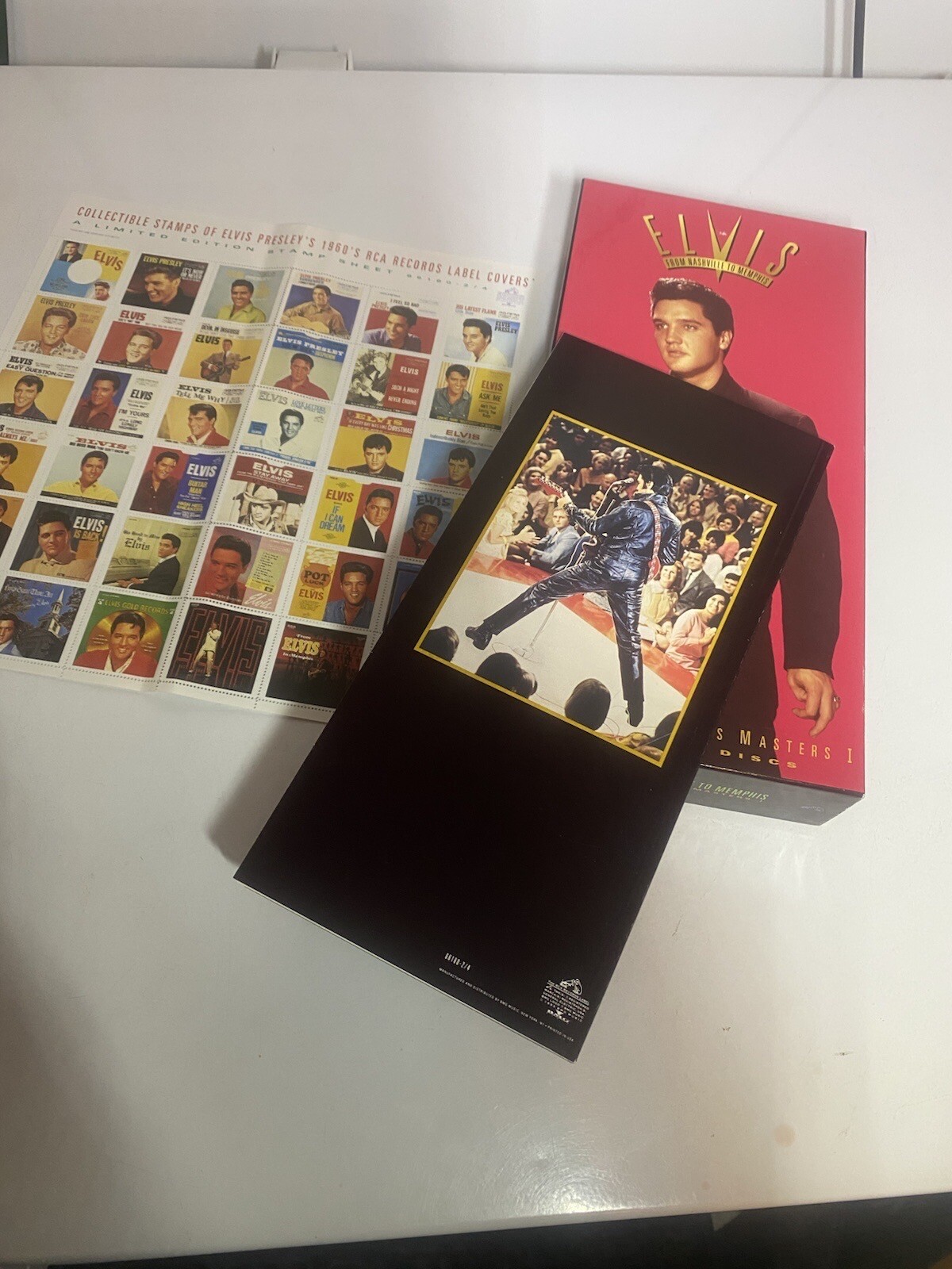 ELVIS FROM NASHVILLE TO MEMPHIS 36 STAMP SET!! NO DISCS JUST STAMPS/BOX/BOOKLET!