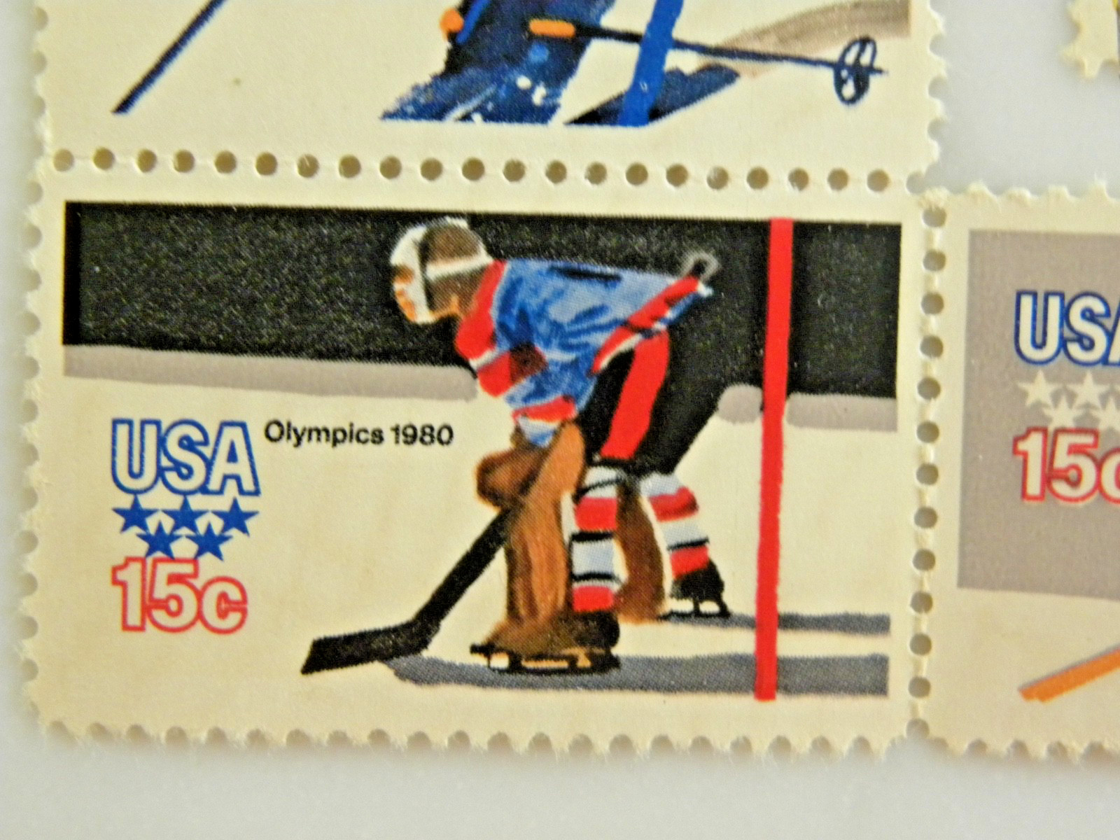 Stamp USA – 1976 and 1980 Winter Olympics – 13 and 15 cent stamps Block of 4