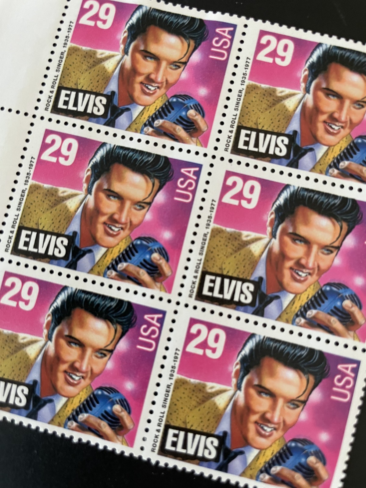 Elvis Presley Rock ‘n’ Roll 29¢ USPS stamp 1993 block of 6, great condition