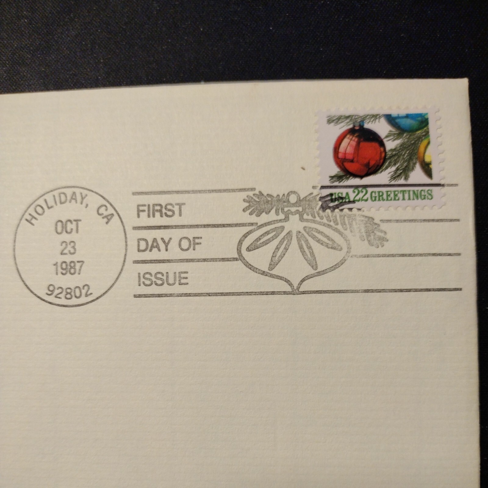 Greetings FIRST DAY ISSUE 22 CENT STAMP GOLD Traditions of Christmas 1987 CA