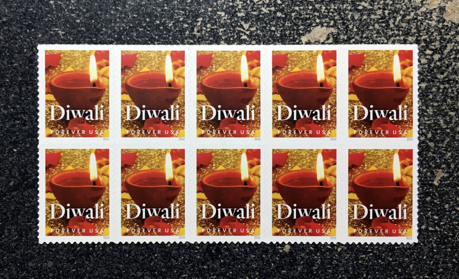 2016USA #5142 Forever – Diwali – Block of 10 Mint holiday christmas candle