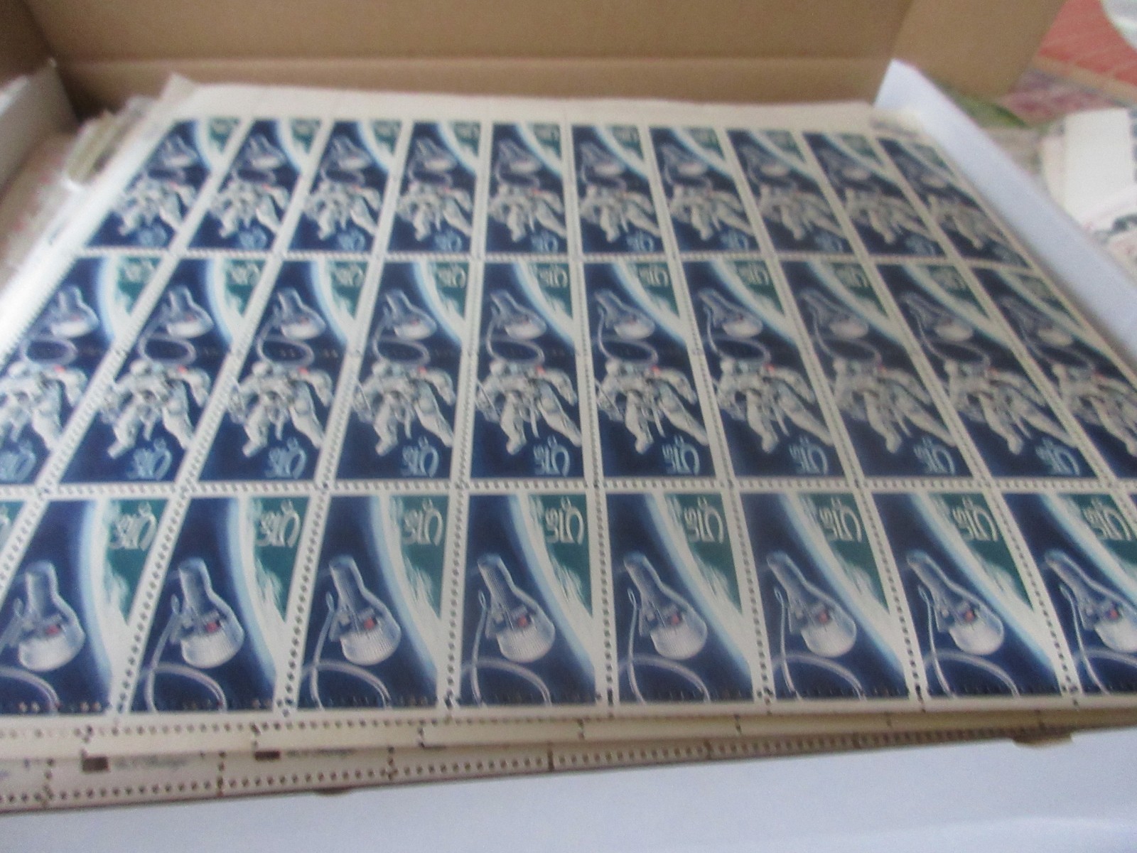 Mint NH US Lower Value Discount Postage w/ Face Value of $335.00 Under 50 %