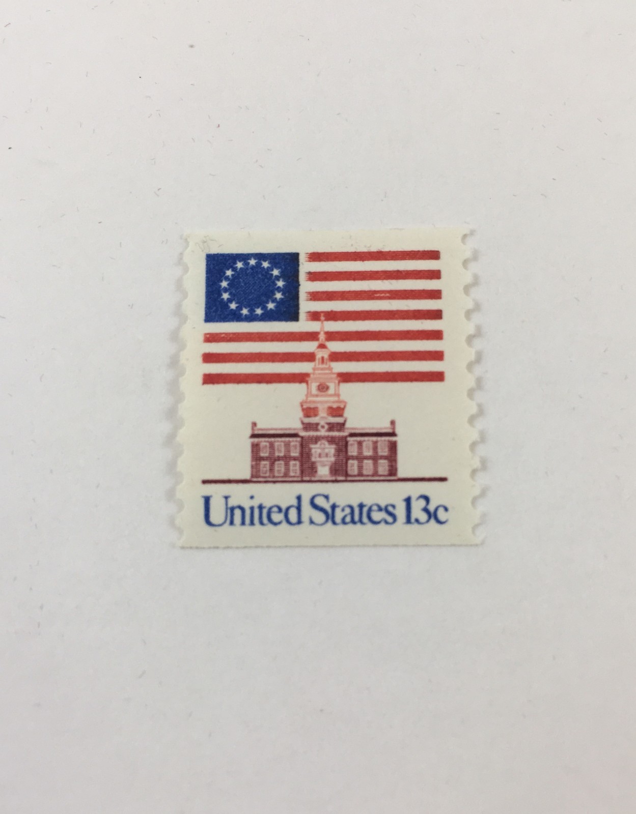 United States 13 Cent Independence Hall Single Stamp MT01