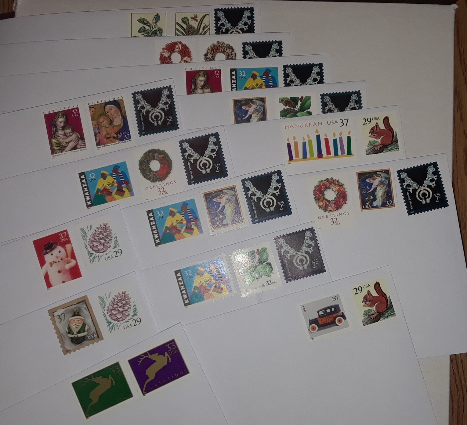 100 #10 Pull & Seal Security White Wove 24lb Envelopes COMBO 73¢ Christmas stamp