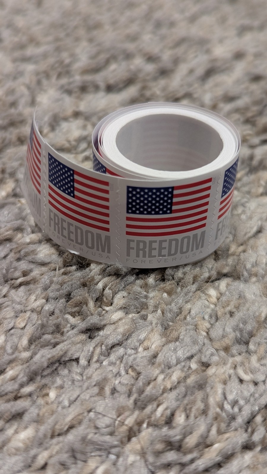 1 Roll Of 100 U.S. Flag FREEDOM First Class US Postage Stamps
