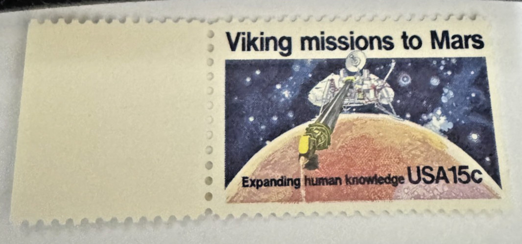 US Scott # 1759 Viking Missions to Mars 1978 15 Cent Stamp Mint Never Hinged