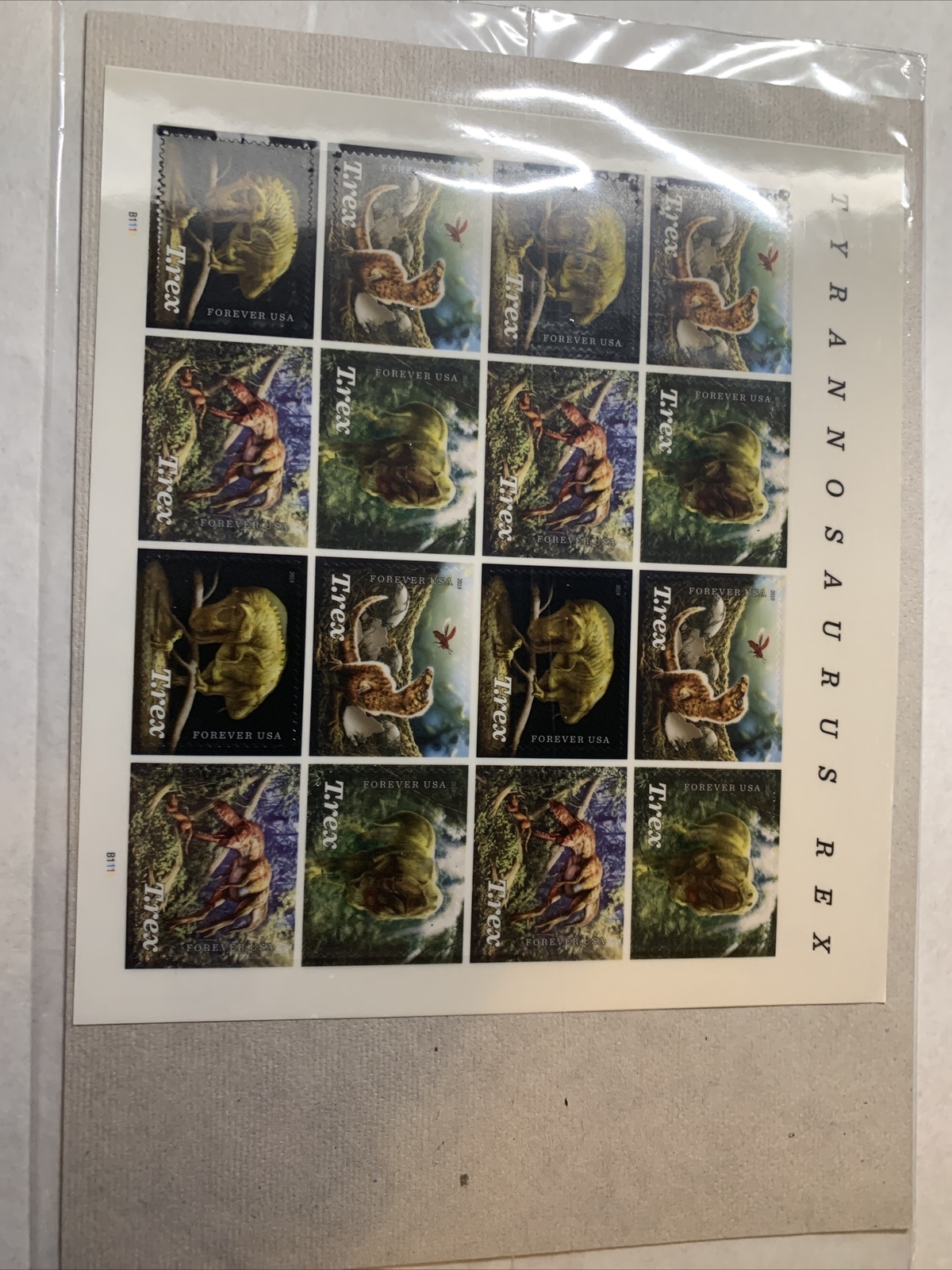 2019 16 USPS FOREVER STAMPS TYRANNOSAURUS REX