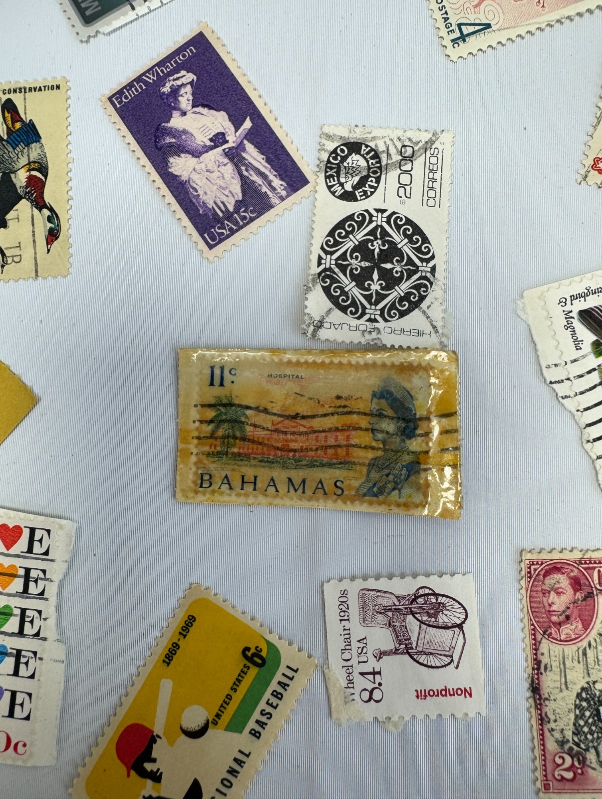 Worldwide Vintage Stamp Mixture Collection 100+ Used Stamps USA Canada Europe