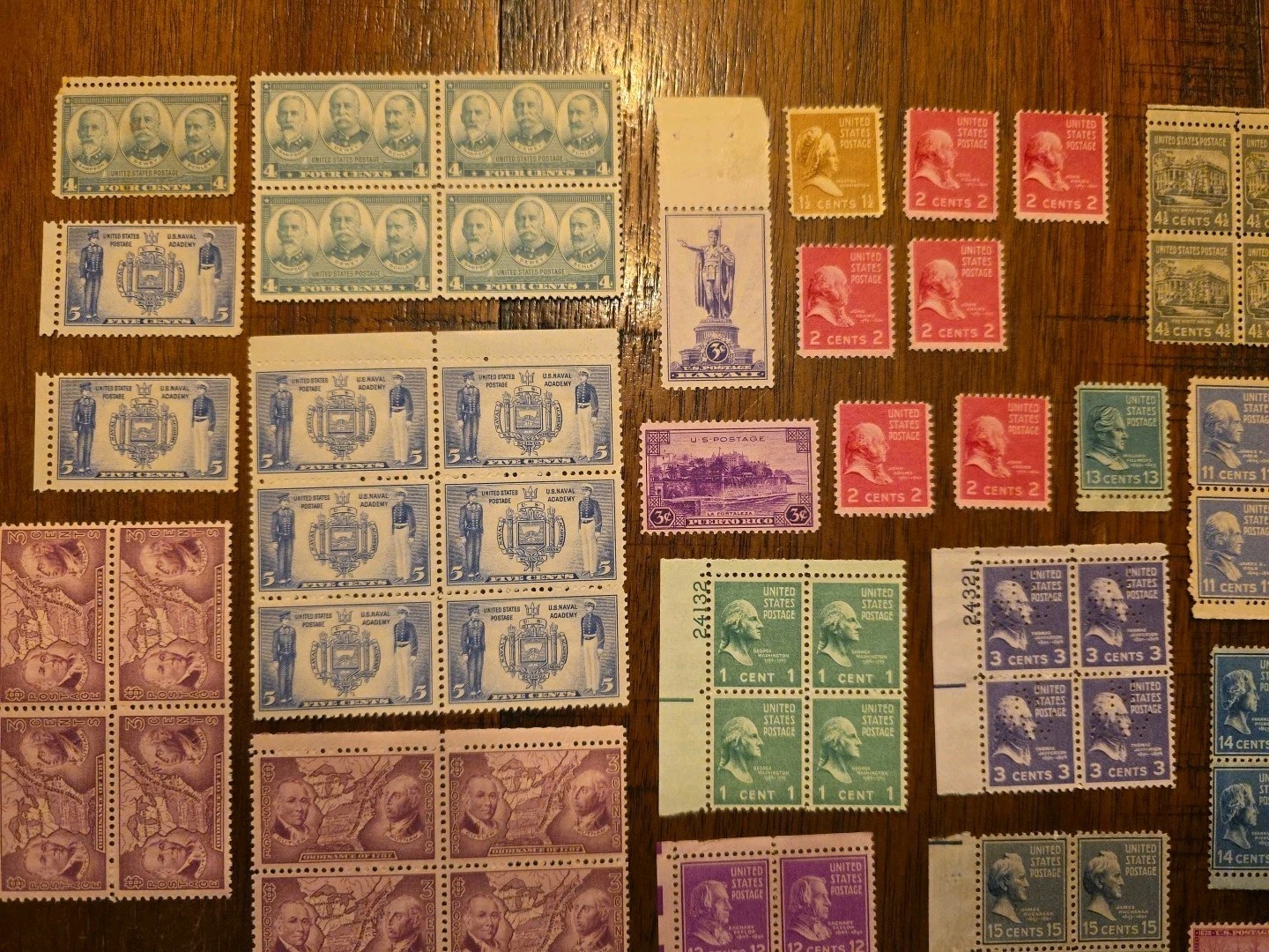 U.S. Mint Stamp Lot Prexies, Bicentennial Commemoratives & Historical Figures I
