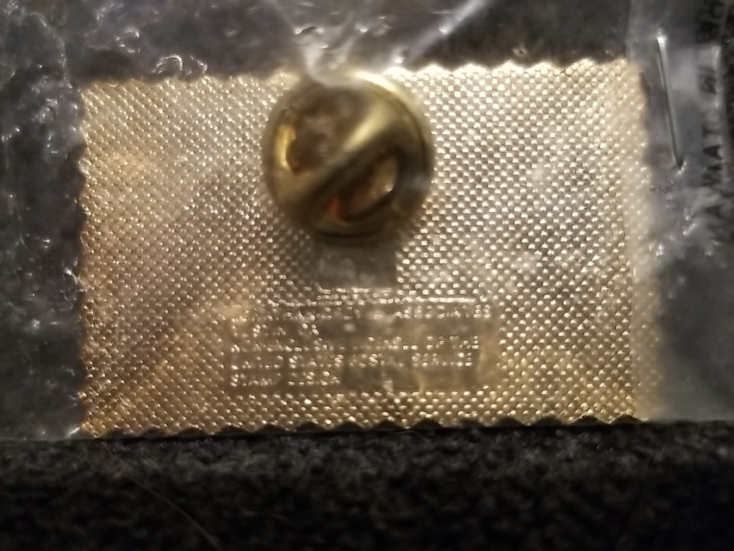 USPS Vintage Statue of Liberty 18¢ Cent Airmail Stamp Lapel Pin P2 SEALED
