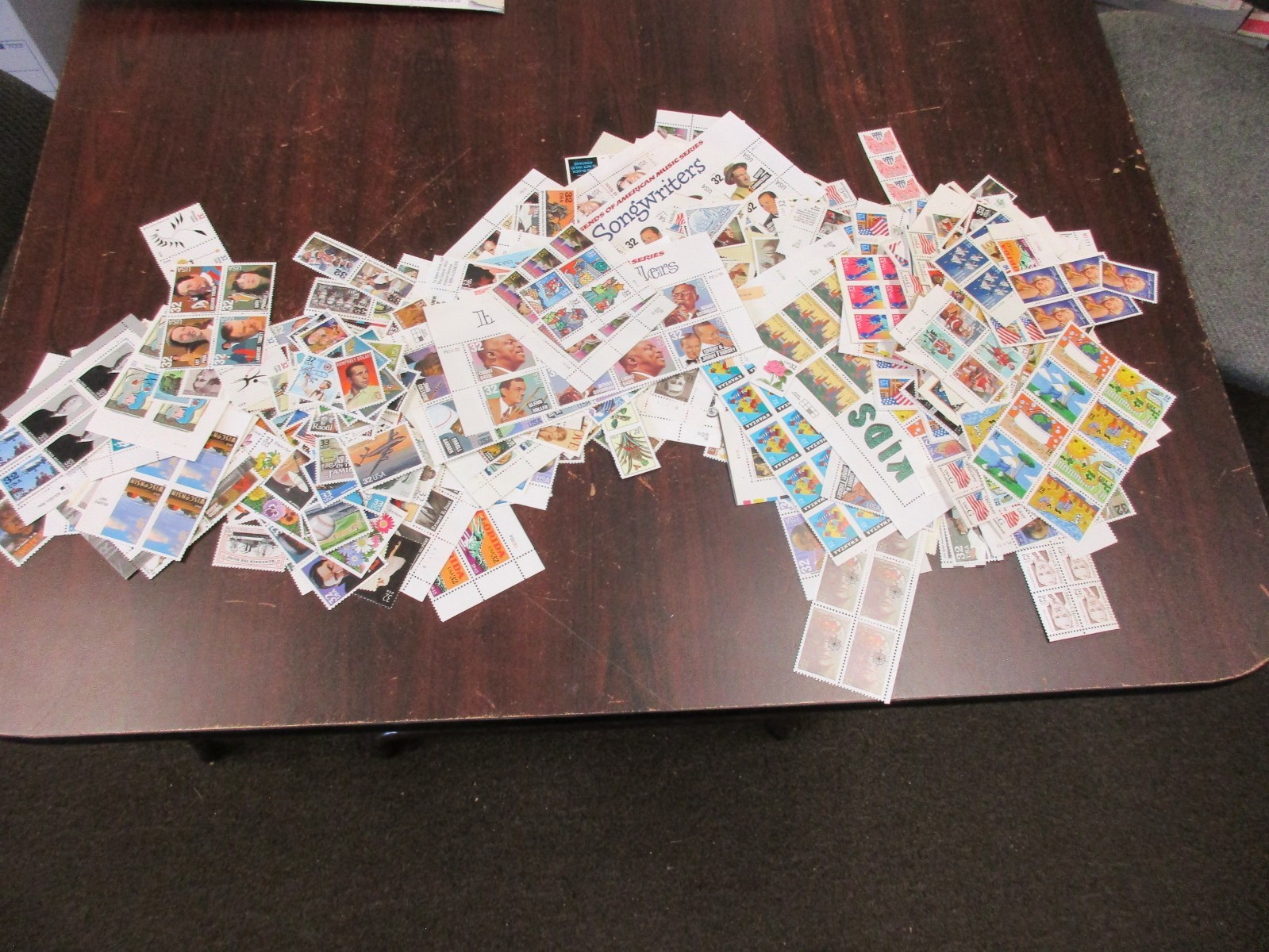 Discount Postage, 1500 32 cent USPS stamps, Face Value $480.00, Mint NH