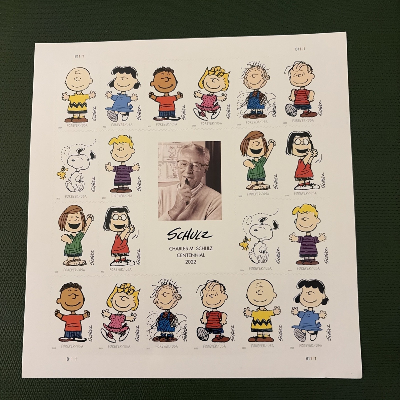 Charles Schulz Peanuts 2022 FOREVER Postage STAMPS Charlie Brown PEANUTS SNOOPY