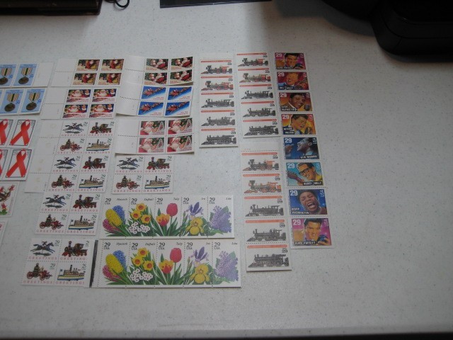 U.S. postage stamp lot 29 cents Fv 148.00 MNH OG Booklet Panes