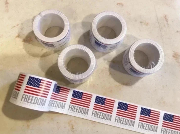 United States American Flag Stamp Roll (100) Forever