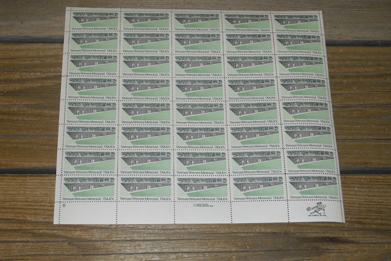 Vintage Complete Vietnam Memorial Commemorative Postage Stamp Sheet Original Gum