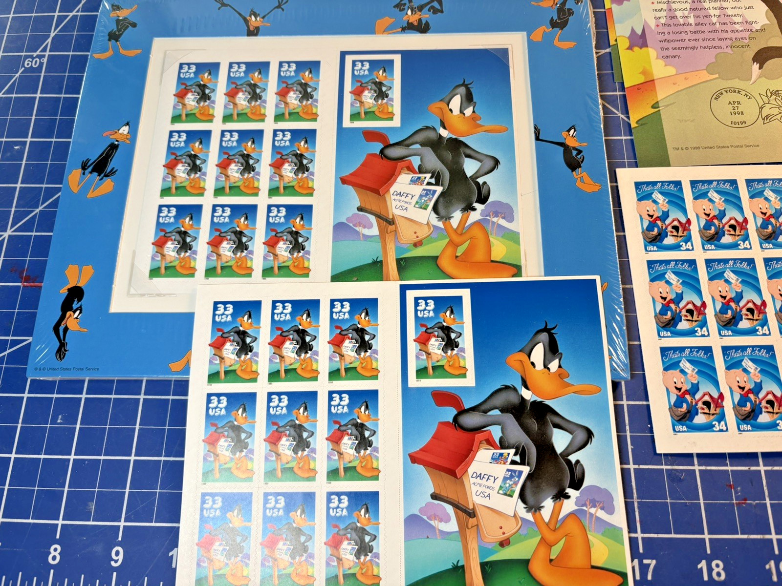 Lot Warner Bros US Postage Stamp 6 First Day 2 Matted 2 Sheets Daffy Bugs Tweety