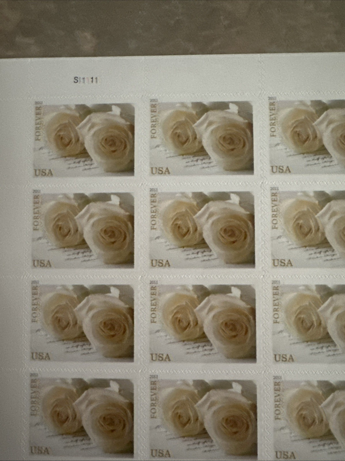 2011 USPS SHEET OF 20 FIRST CLASS FOREVER STAMPS WHITE ROSES WEDDING FLOWERS