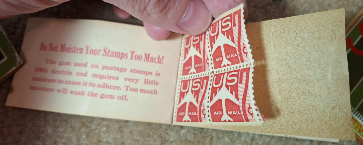 US AIR MAIL STAMPS 85 CENT BOOKLET W/ 10/12 SEVEN-CENT STAMPS