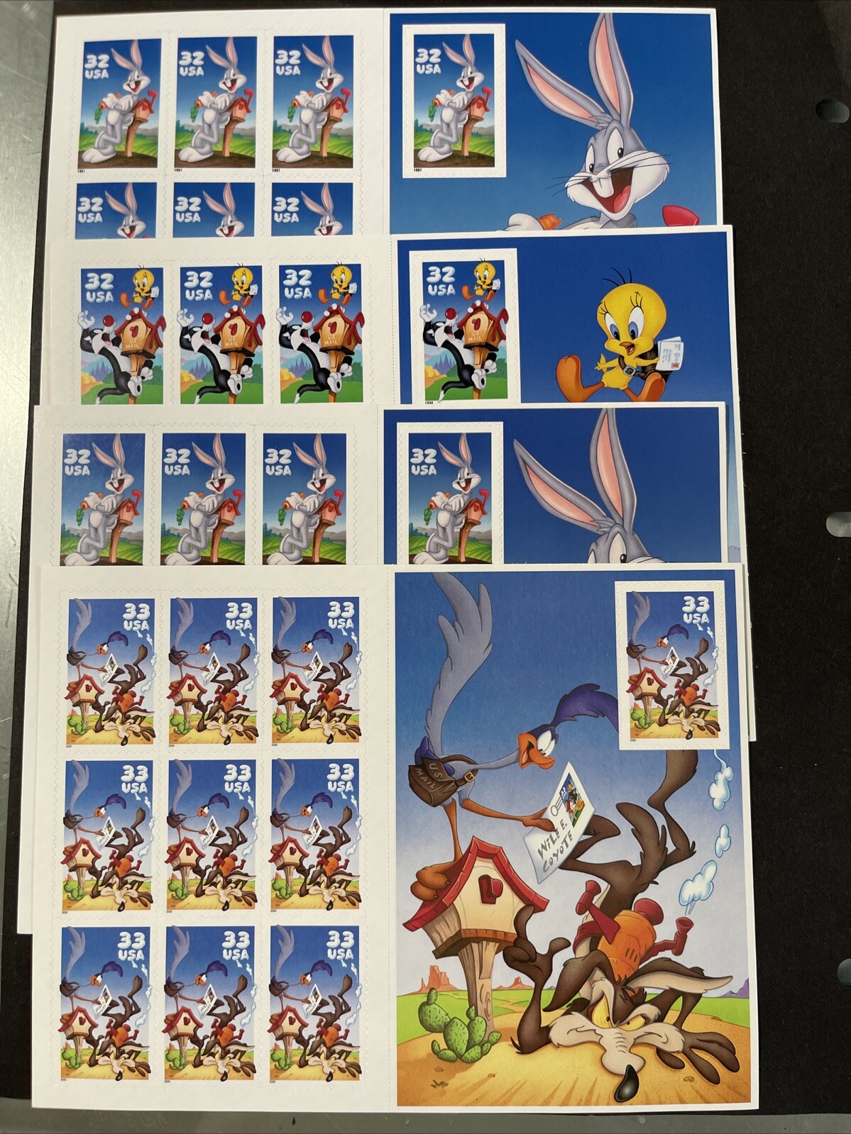 LOONEY TUNES Series – 2 Bugs Bunny, Sylvester & Wile E. Coyote –