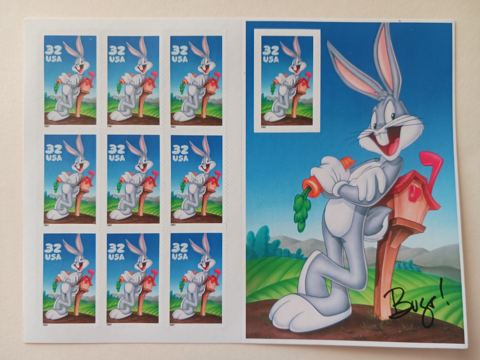 Bugs Bunny booklet sheet of 10 32 cent self adhesive stamp 1997 Scott 3137
