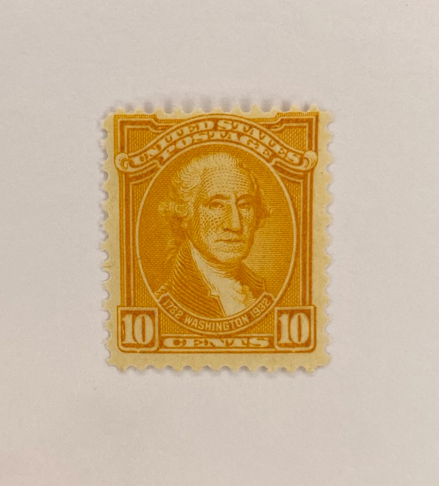 US Scott #715 10 cent Single stamp orange 1932 Washington Rotary Press Mint J111