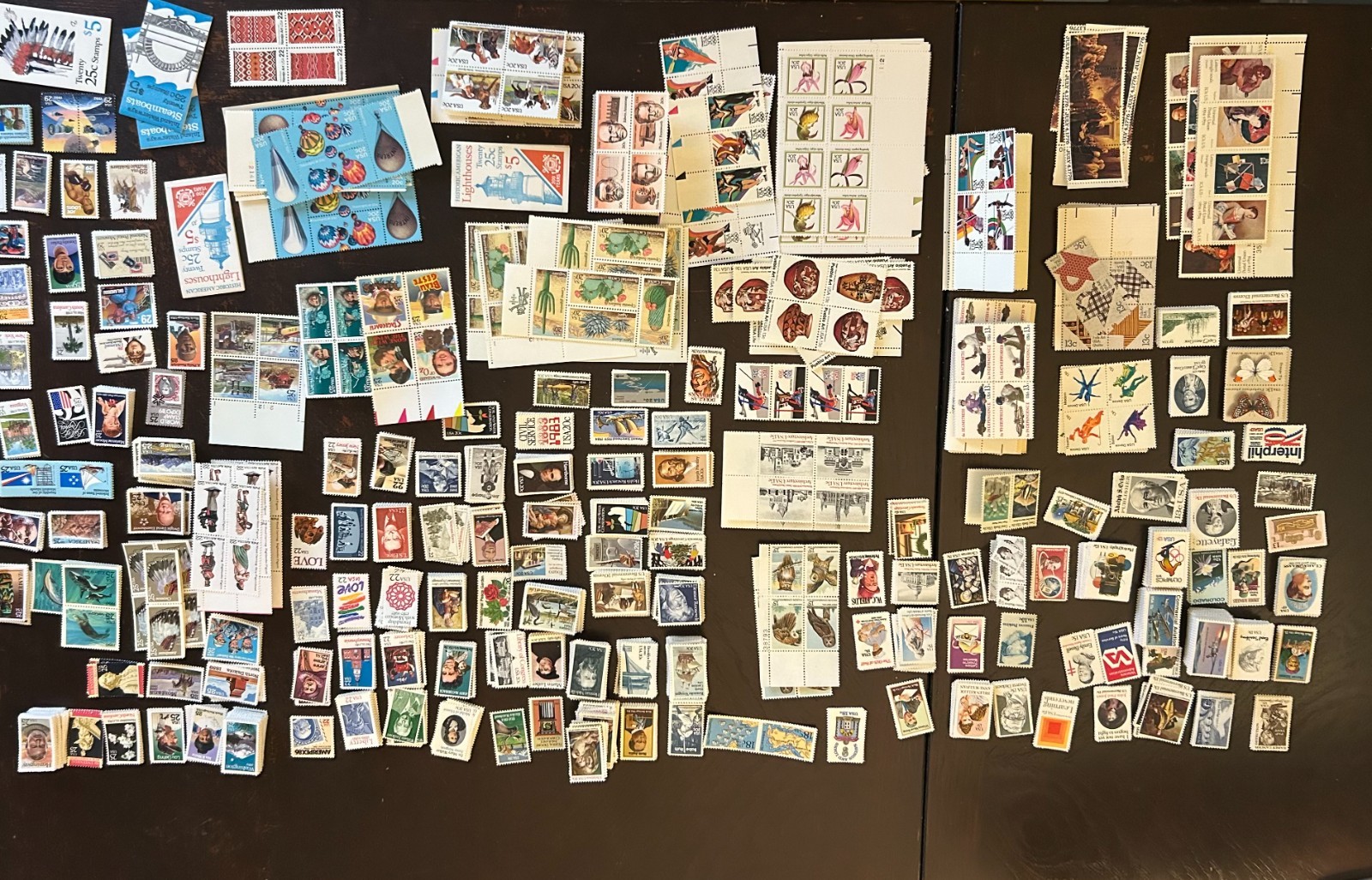 LOT OF 25 UNIQUE UNITED STATES COMMEMORATIVE STAMPS, MNH — NO DUPLICATES