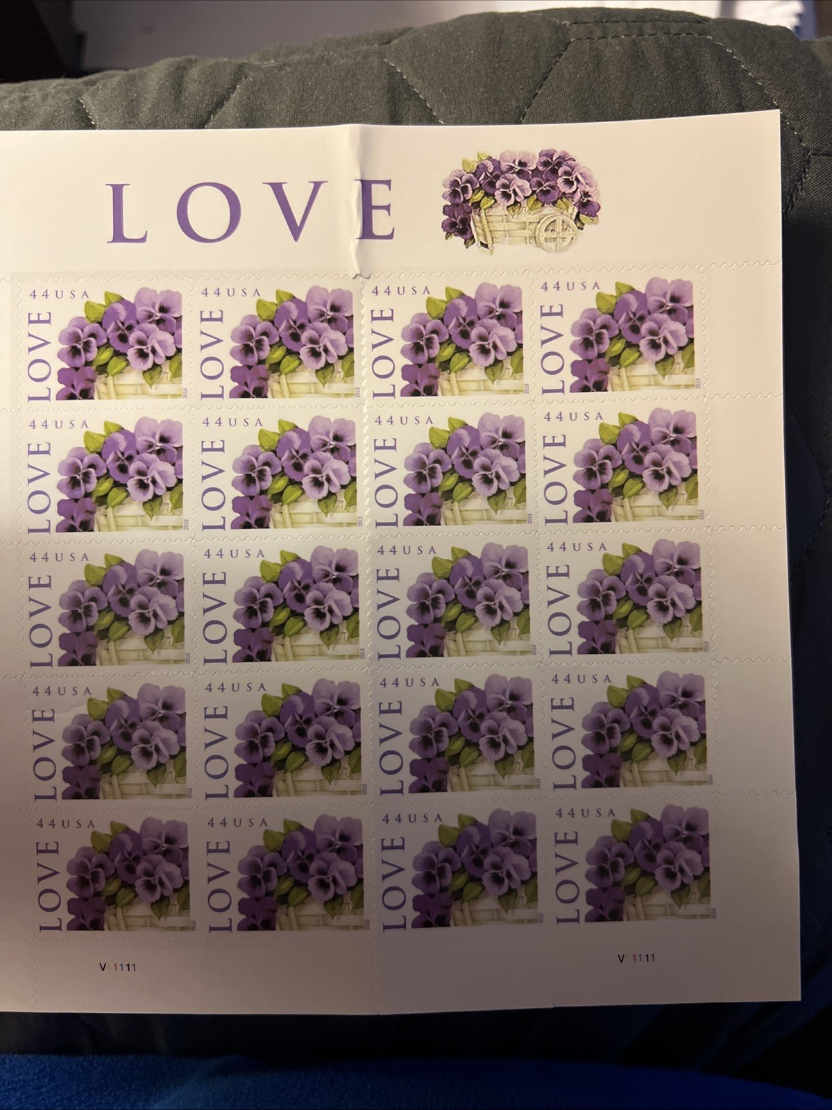 US 2010 SC 4450 44c LOVE, Purple Pansies – Full Sheet of 20 – MNH Fresh