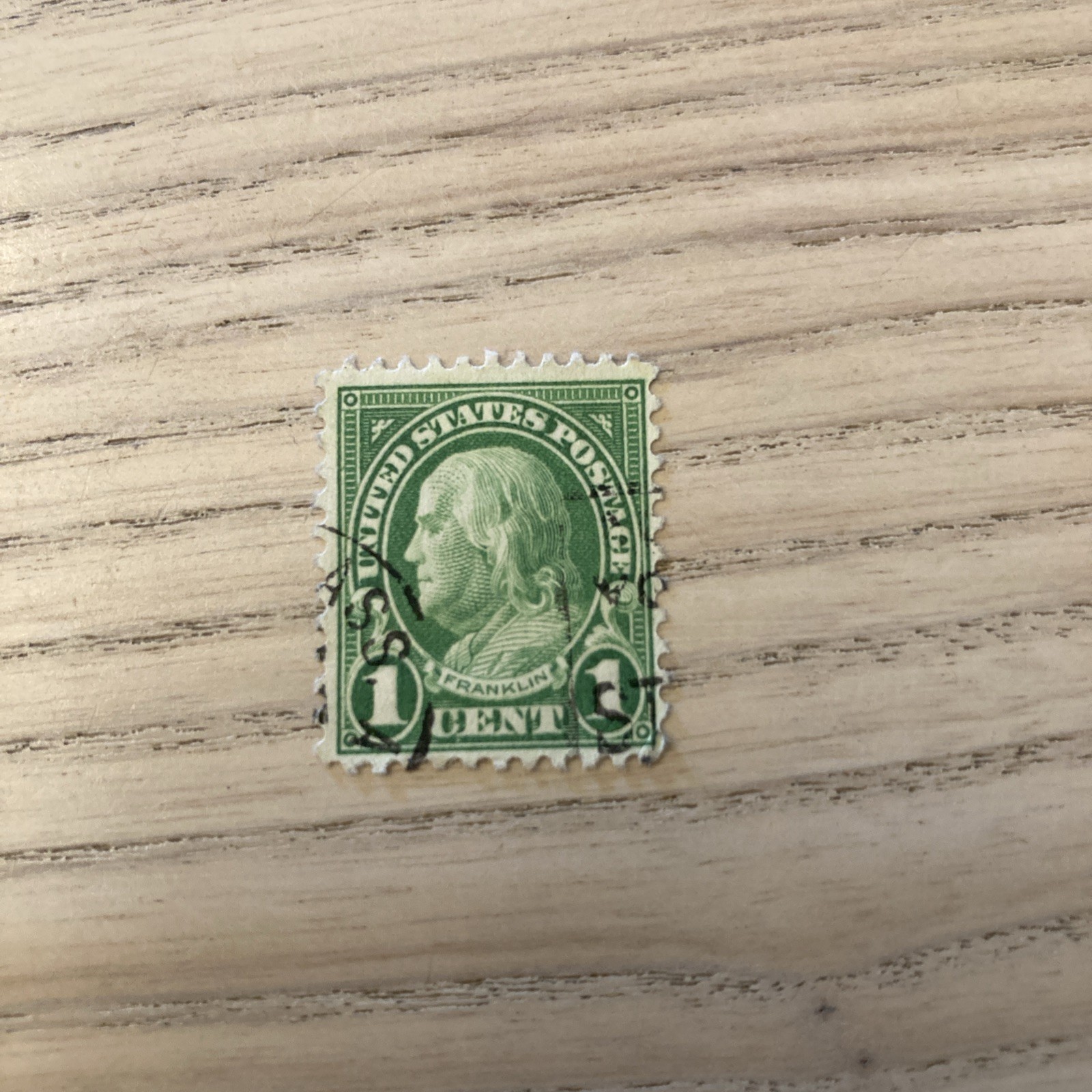 Authentic Very Rare 1 Cent Benjamin Franklin Stamp Great Condition