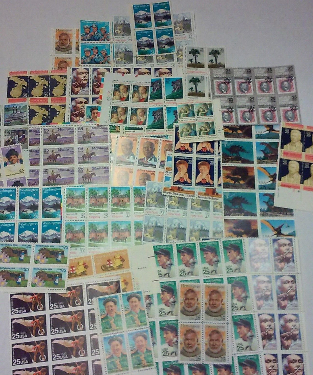 Mixed 90 Assorted Mixed Multiples & Singles of 25¢ US Postage Stamps FV $22.50