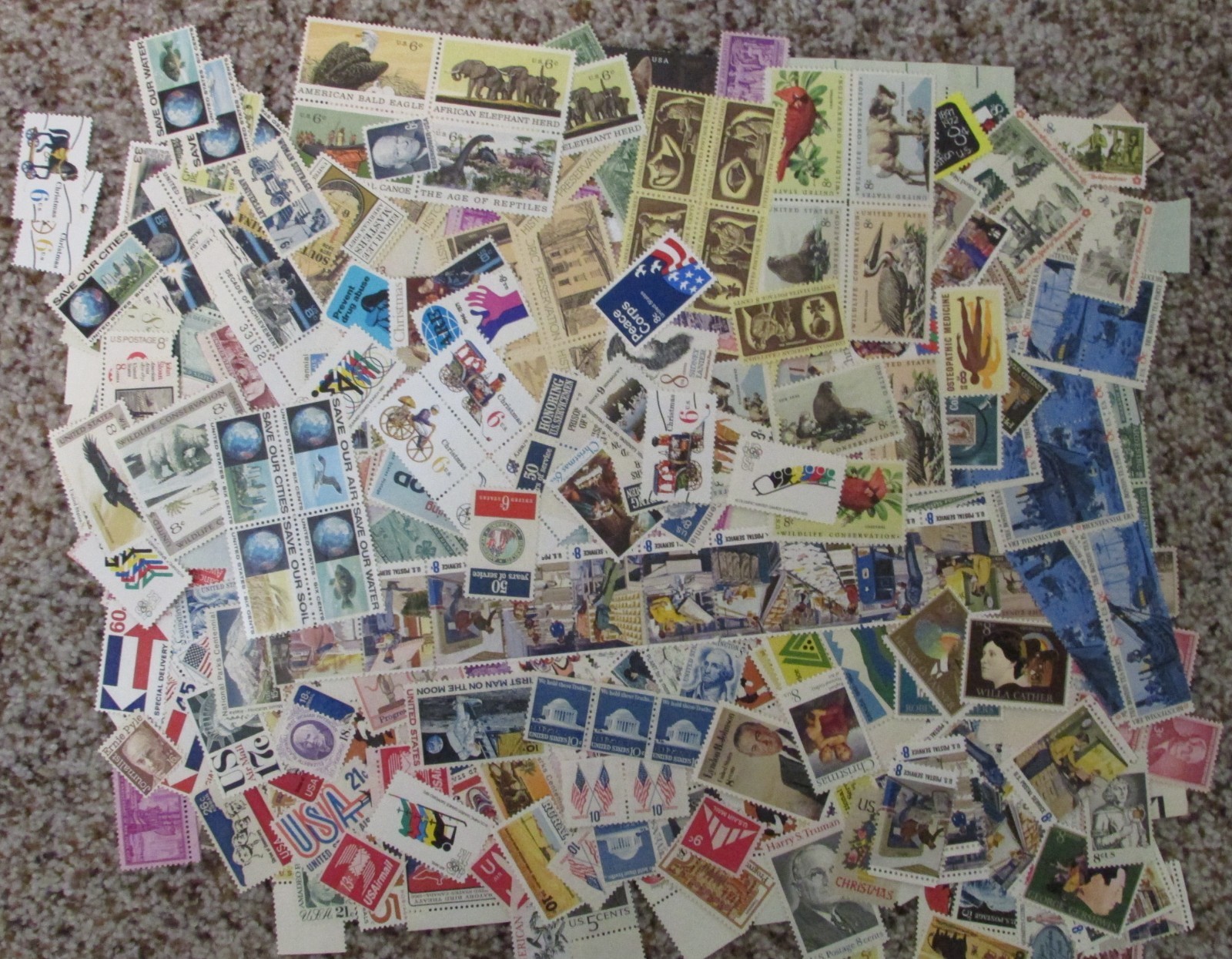 US Discount Postage Stamps unused. Below Face, FACE VALUE $100.02. Lot 260057