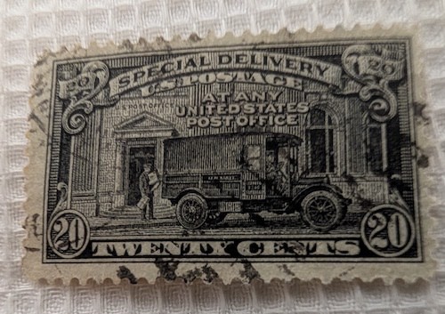 8.1.26 LOT of 6 USA SPECIAL DELIVERY STAMPS 1920-40 USED POSTMARK VG+