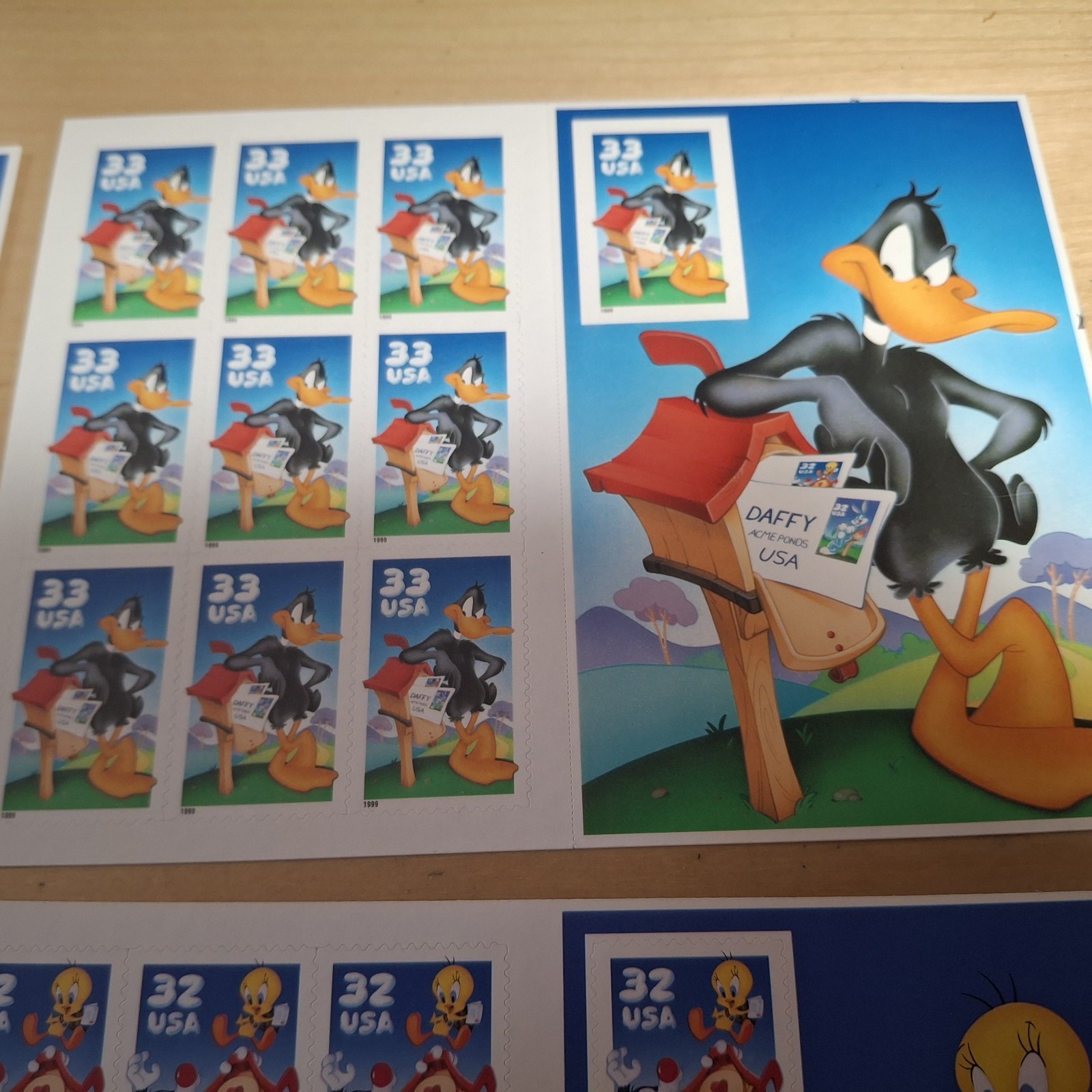 Four Booklets x 10 = 40 of LOONY TUNES-Bugs, Duffy Duck, Porky Pig, Twenty Bird