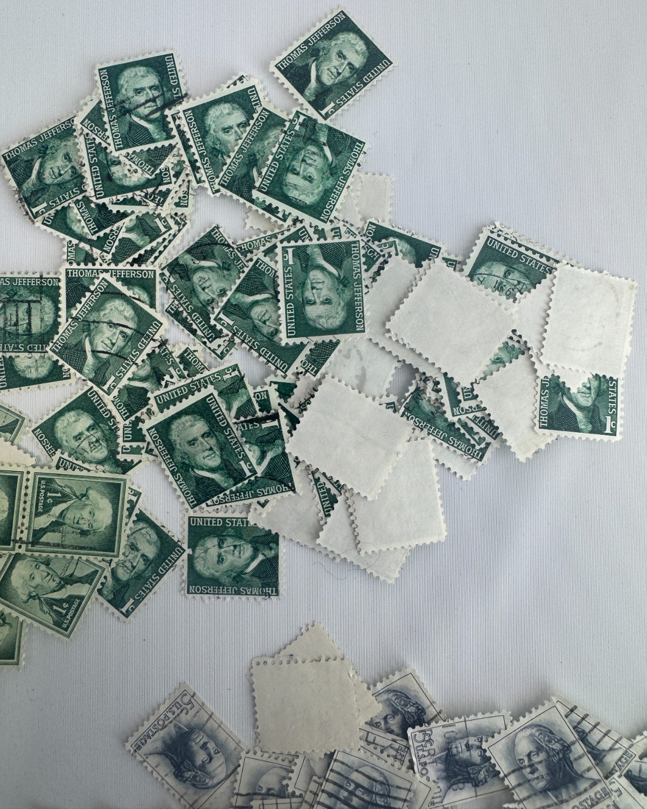 Cancelled Vintage US Presidents and Americana Definitive Stamp Lot 8 types