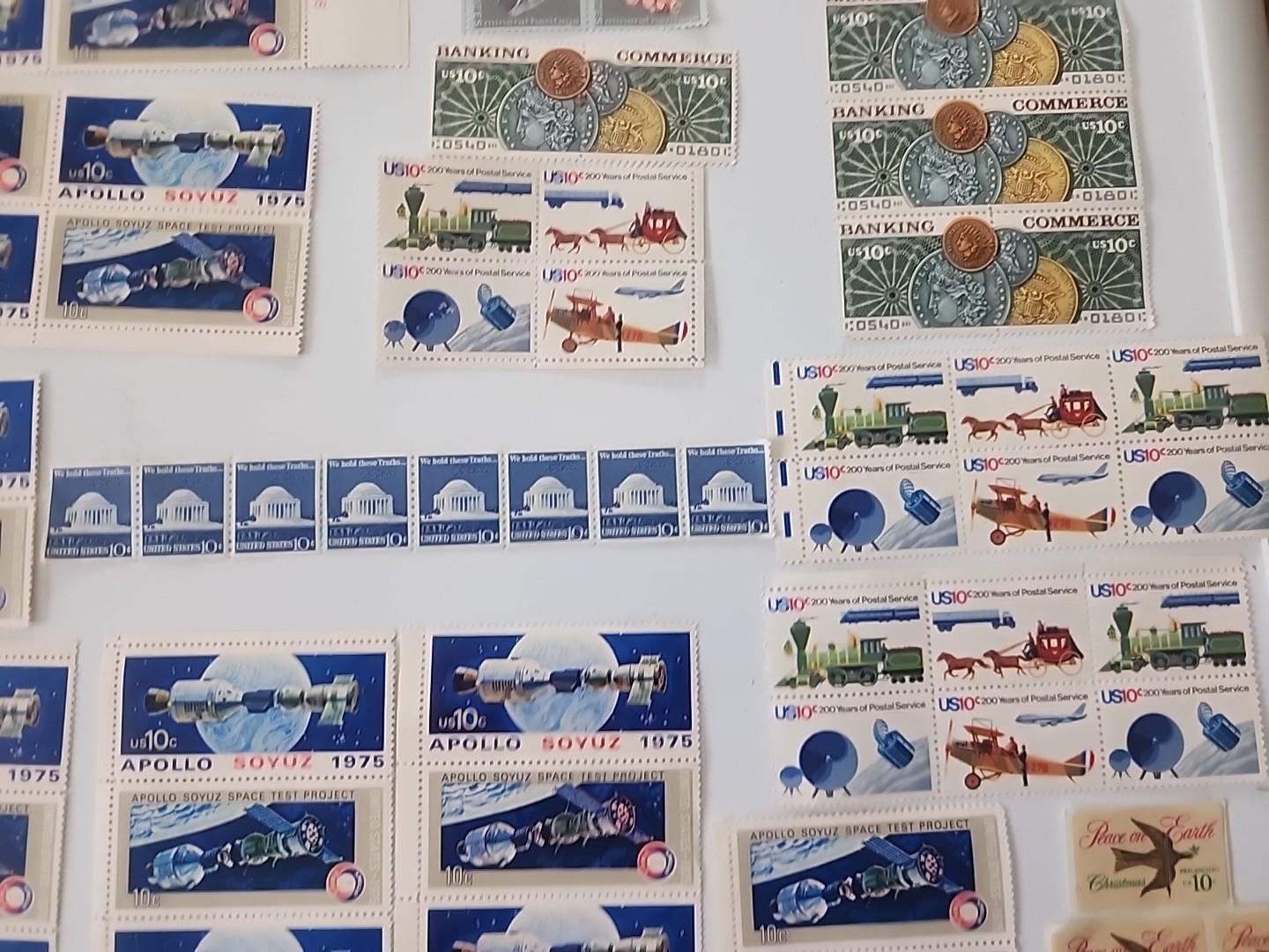 Vintage Lot of 105 Unused 10 Ten Cent U.S. Post Office Postage Stamps