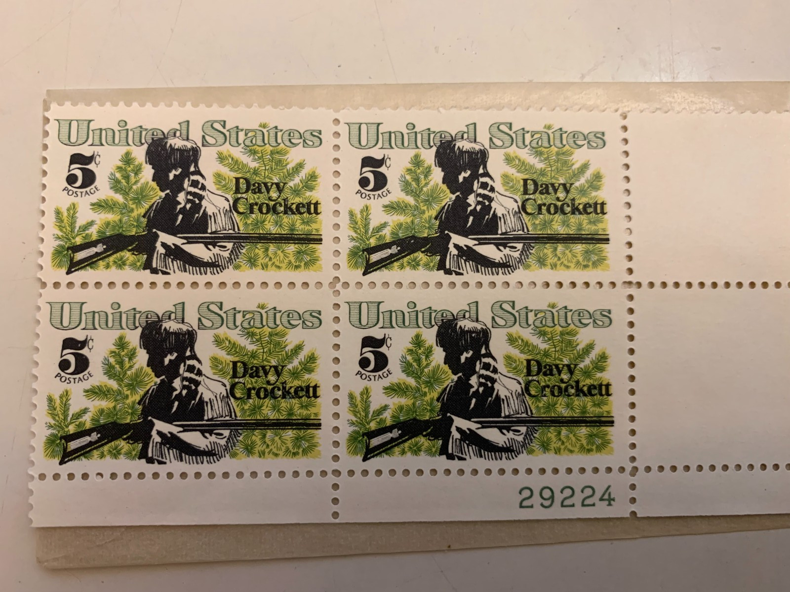 Lot of 10 different 5 Cent Unused Postage Stamps, 39 total
