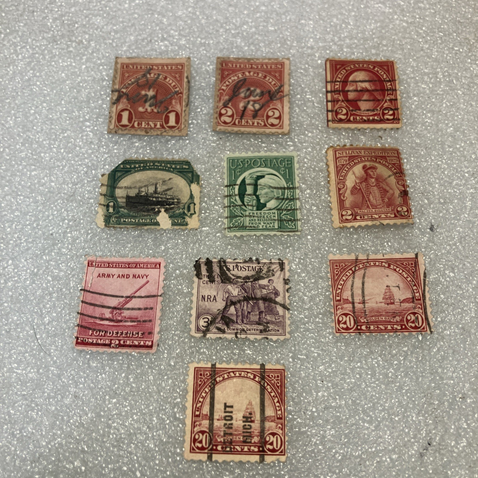 10 USED/Cancelled Commemorative 1c-20c USA Stamps; 1900-1965 mixed Lot. $1 Ships