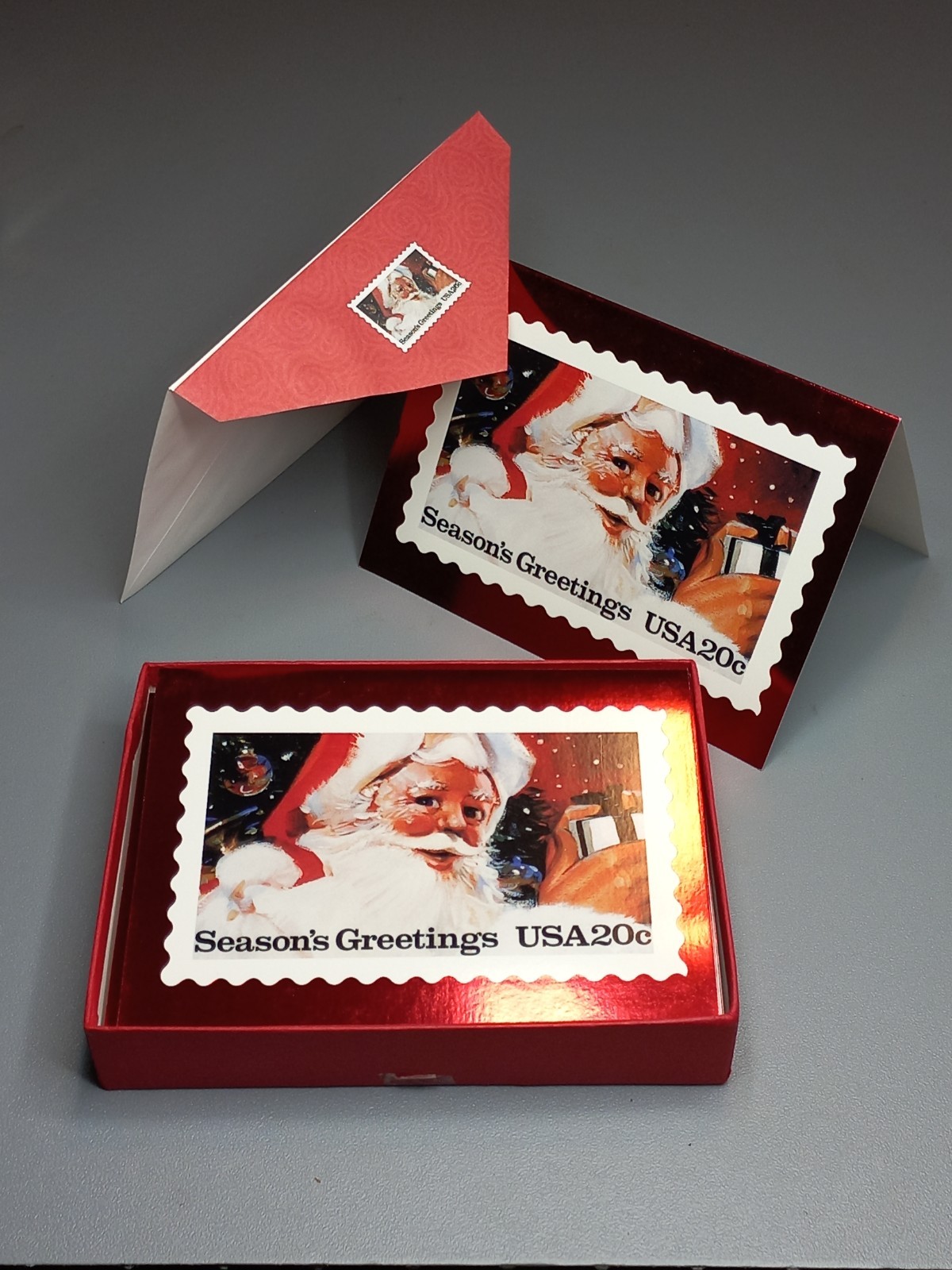 1999 Santa Claus 20 cent Postage Stamp Christmas Cards Box of 18 Made in the USA