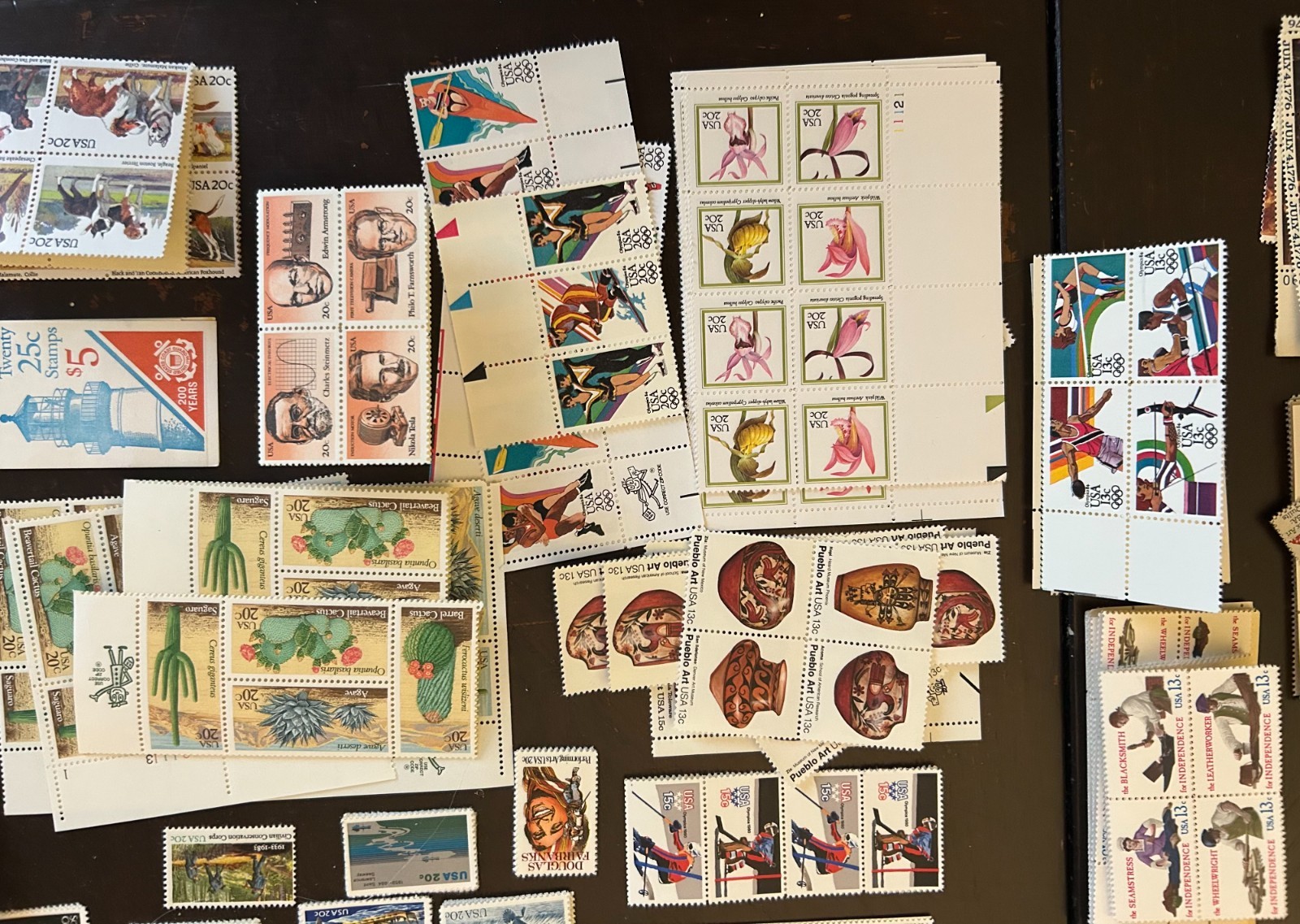 LOT OF 25 UNIQUE UNITED STATES COMMEMORATIVE STAMPS, MNH — NO DUPLICATES