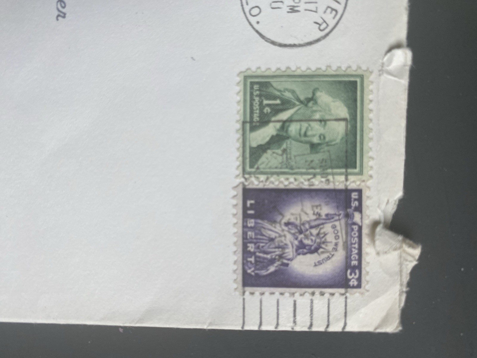 1900’s 2 Stamps 1 George Washington 1 Cent Stamp And 1 Statue Of Liberty Purple