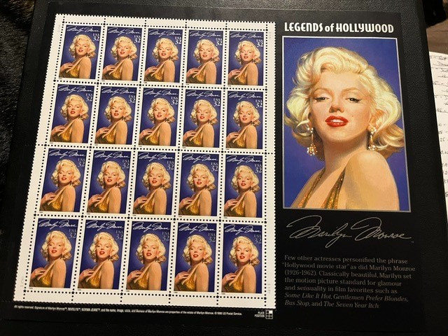 Scott #2967. 1995. 32c Marilyn Monroe – Legends of Hollywood pane of 20. MNH.