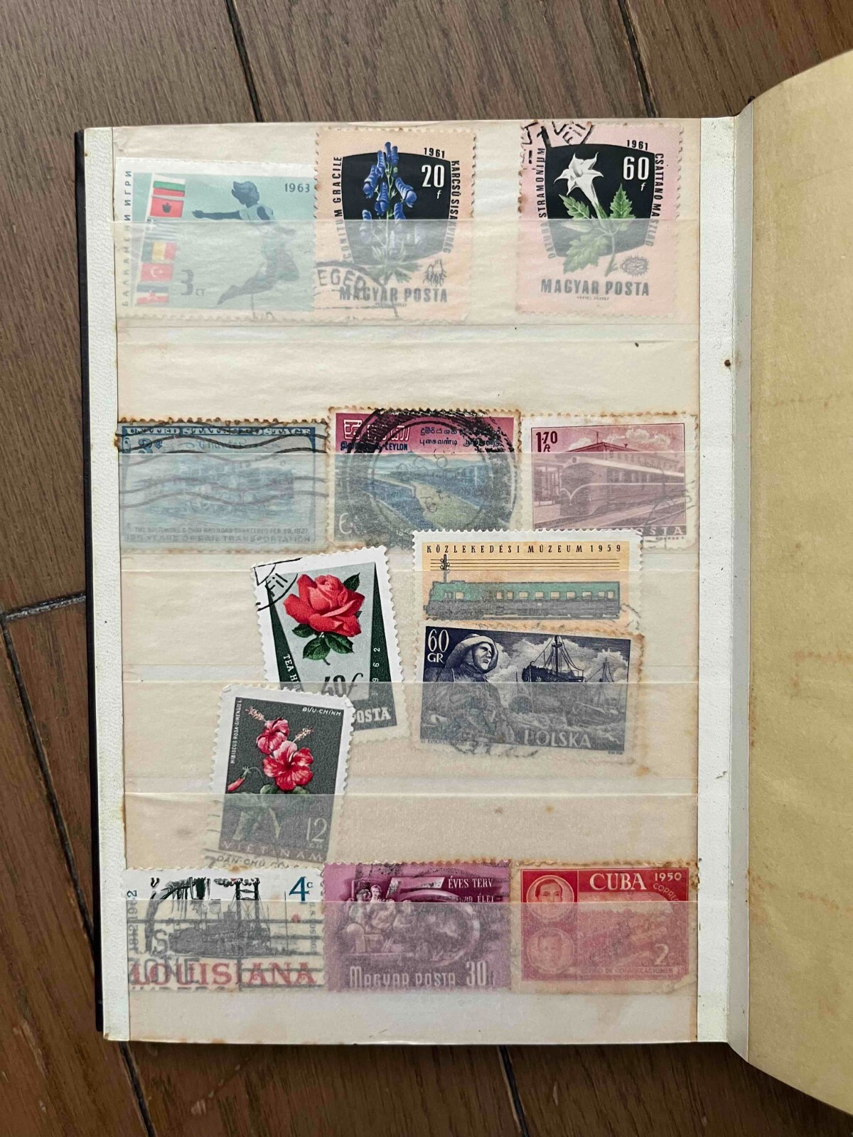 vintage POSTAGE STAMPS collection Book Various countries set