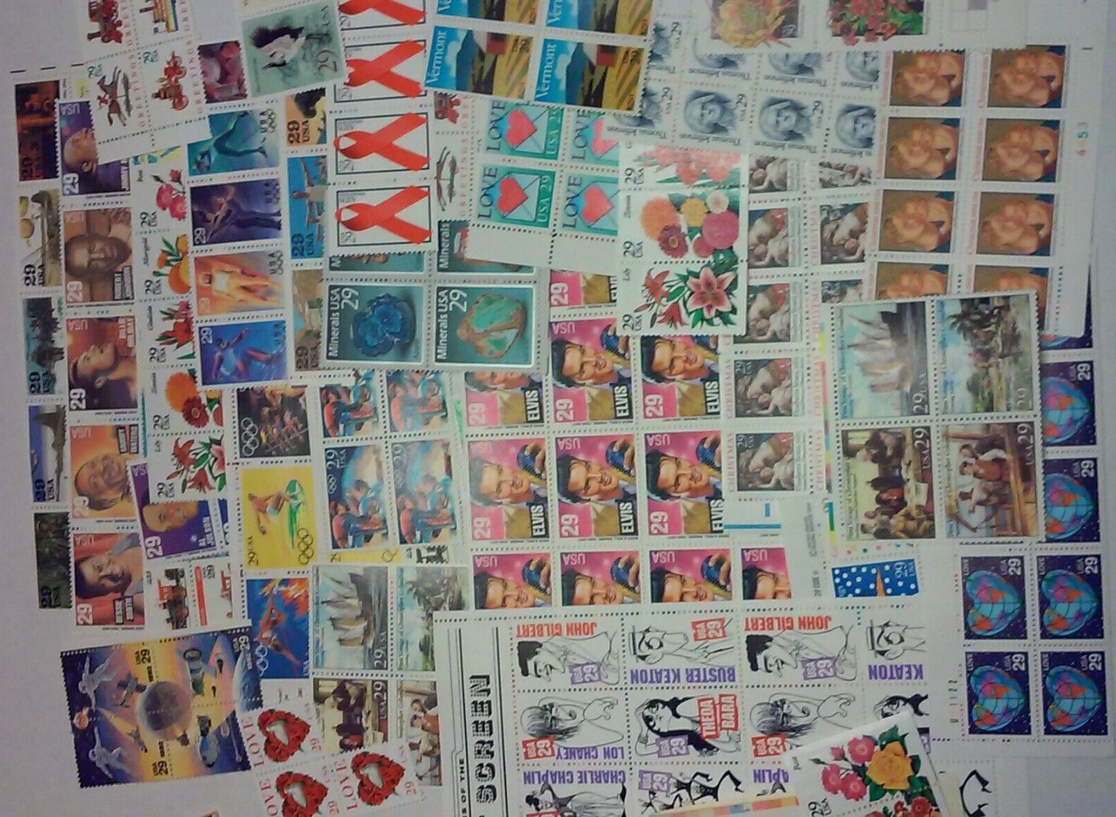 Unused 80 of Multiples, Strips & Singles of 29¢ US Postage Stamps, USA FV $23.20