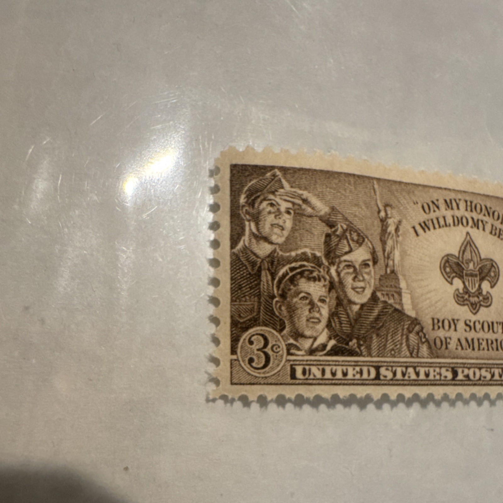 3 Cent US Postage Stamp Boy Scouts of America Statue of Liberty On My Honor