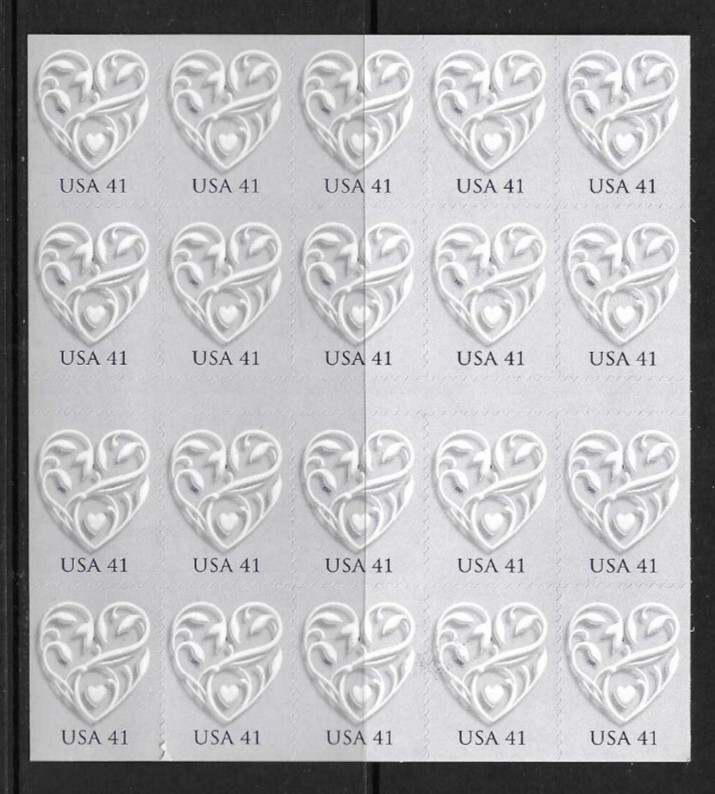 USA SC # 4151a Hearts With Lilac Background . MNH