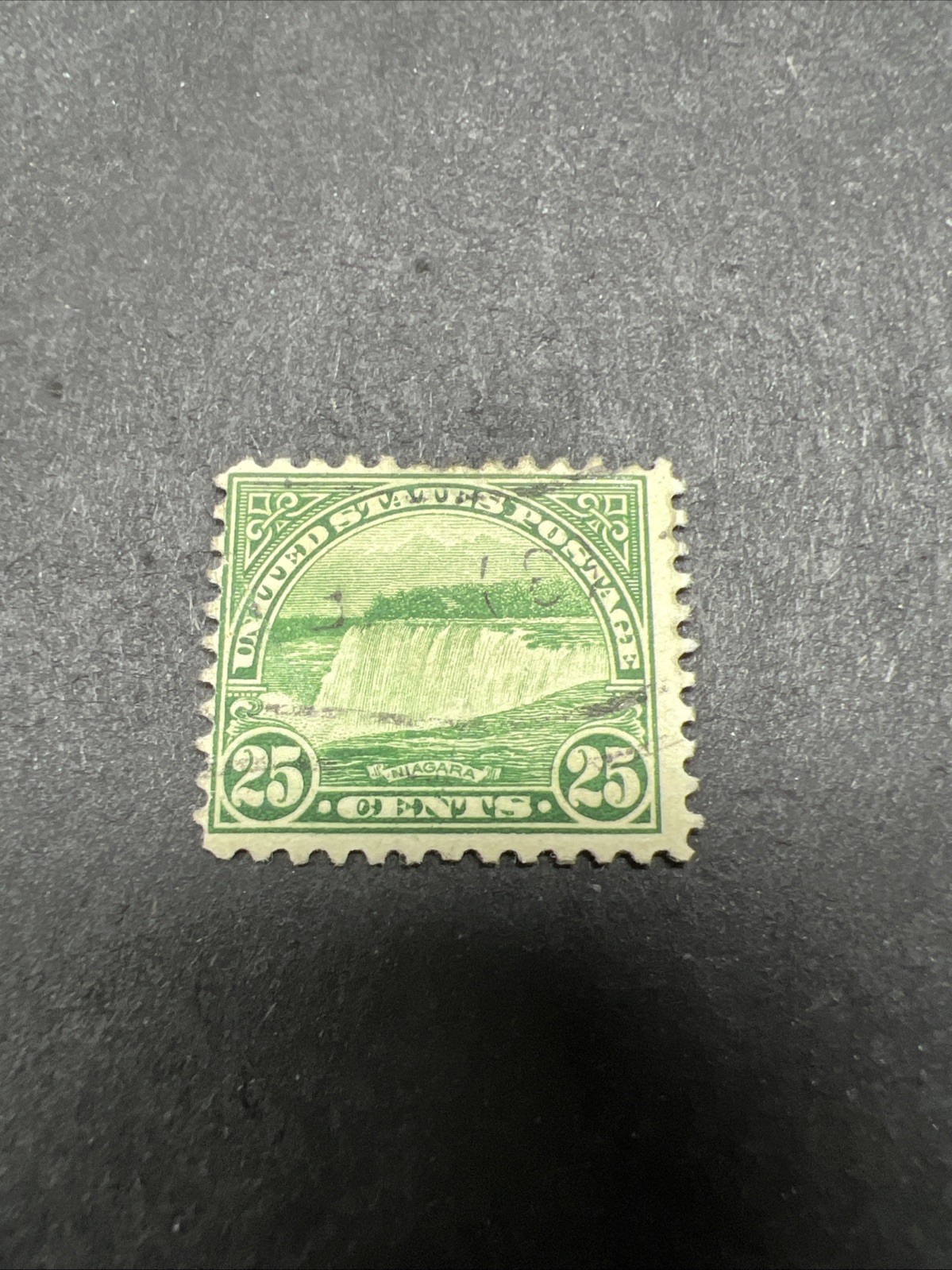 Scott #699 25 Cent Niagara Falls Used Choice Of 1 Stamp