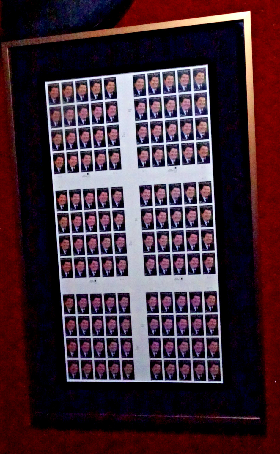 US 3897 RONALD REAGAN 37c UNCUT PRESS SHEET 2005 6 PANES PROFESSIONALLY FRAMED**